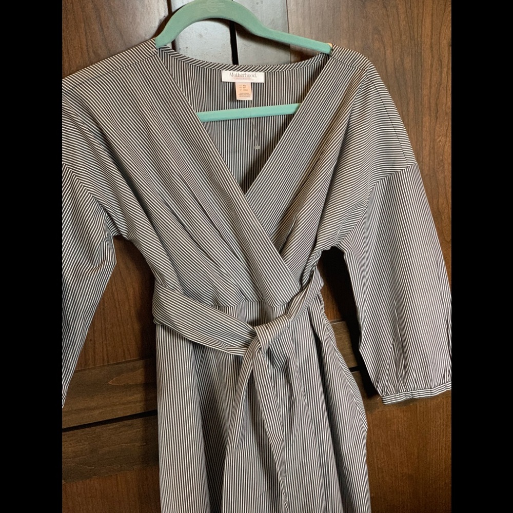 Maternity top XS